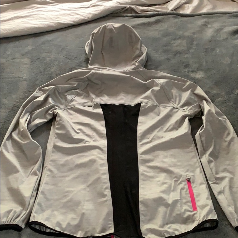 ASICS Jacket - Picture 2 of 2